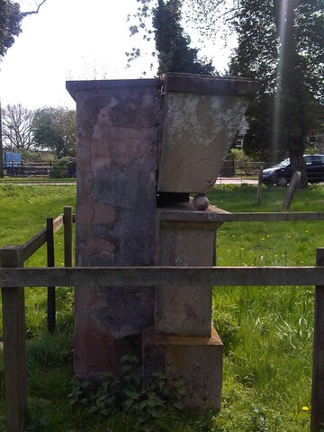 Sarcophagus 150m east of church of St John, Perlethorpe
