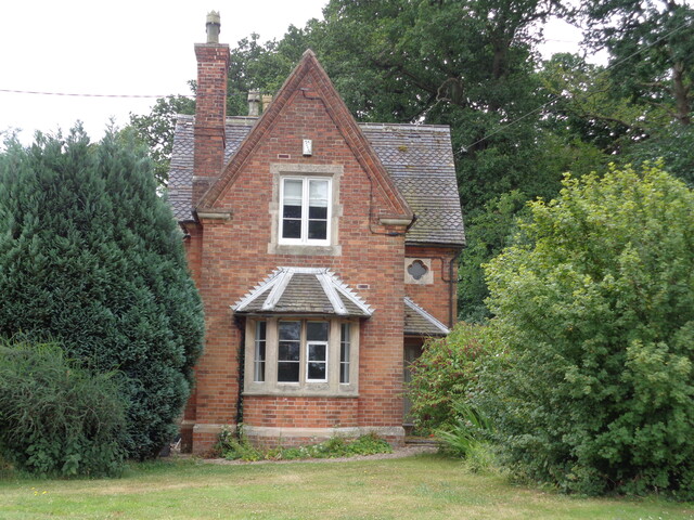 Tree Lodge, Inholms Road, Flintham