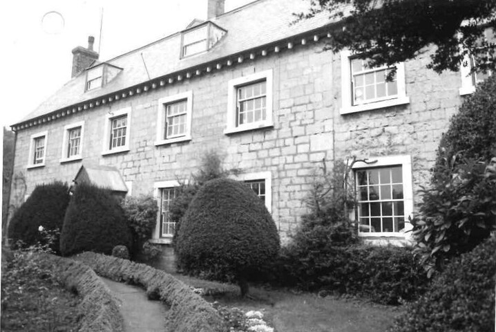 Listing Photo of 1.65.134 Darfoulds Farm House, Whitwell Road
