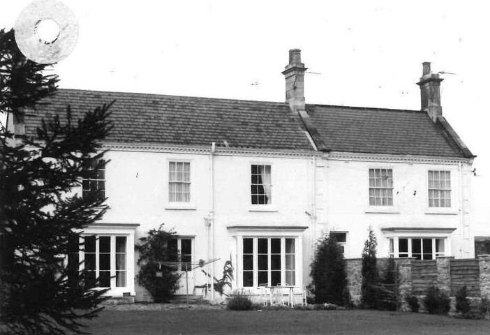 1.9.31 North House, Front and Rear and Copper Beeches, High Road, North Carlton (Carlton in Lindrick) 1984