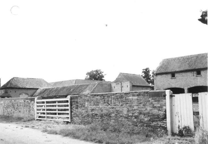 3.18.8 (Delisted June-Aug 1985) Farm buildings at Syerston Hall, Syerston Hall Drive, Syerston, 1985.