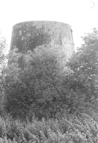 3.9.8 The Windmill, Main Street, Blidworth, 1985.