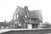 3.50.11 Lowdham Railway Station, Station Rd, Lowdham, 1985