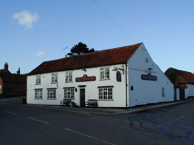 Photograph of the 18th-century Crown Inn at East Markham
